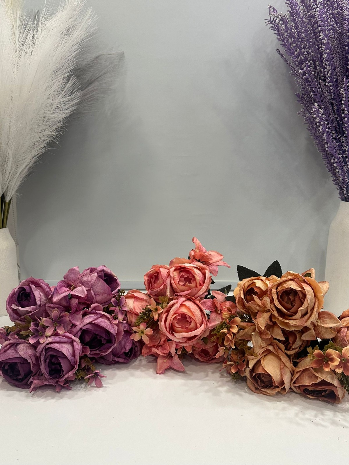 12'DALLI MOR TOMRUKLU GÜL DEMETİ YAPAY 1.Cİ KALİTE 50CM BOY 12'DALLI MOR TOMRUKLU GÜL DEMETİ YAPAY 1.Cİ KALİTE 50CM BOY