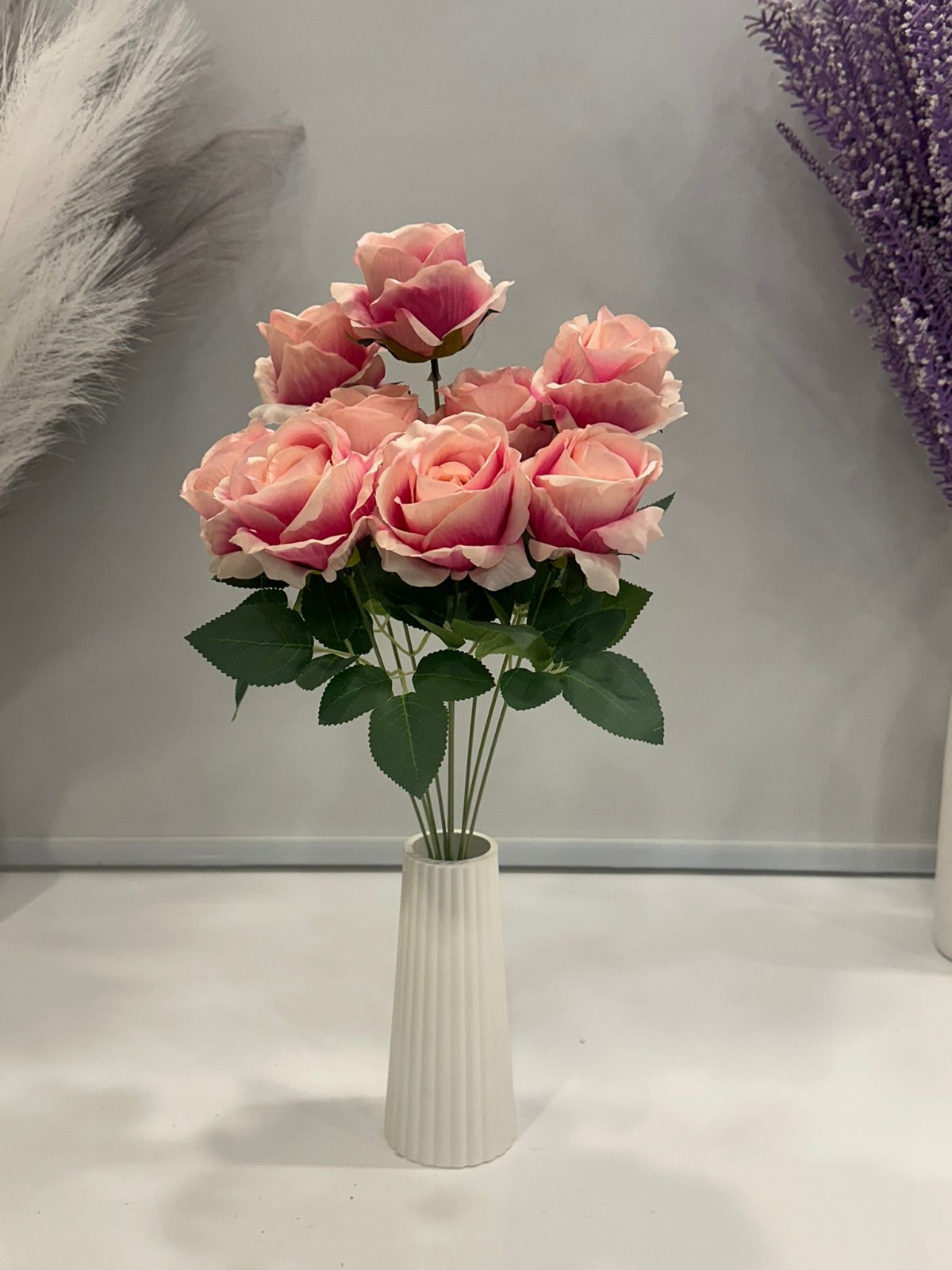 9'LU EBRULİ FUŞYA GÜL DEMETİ YAPAY 1.Cİ KALİTE 50CM BOY 9'LU EBRULİ FUŞYA GÜL DEMETİ YAPAY 1.Cİ KALİTE 50CM BOY