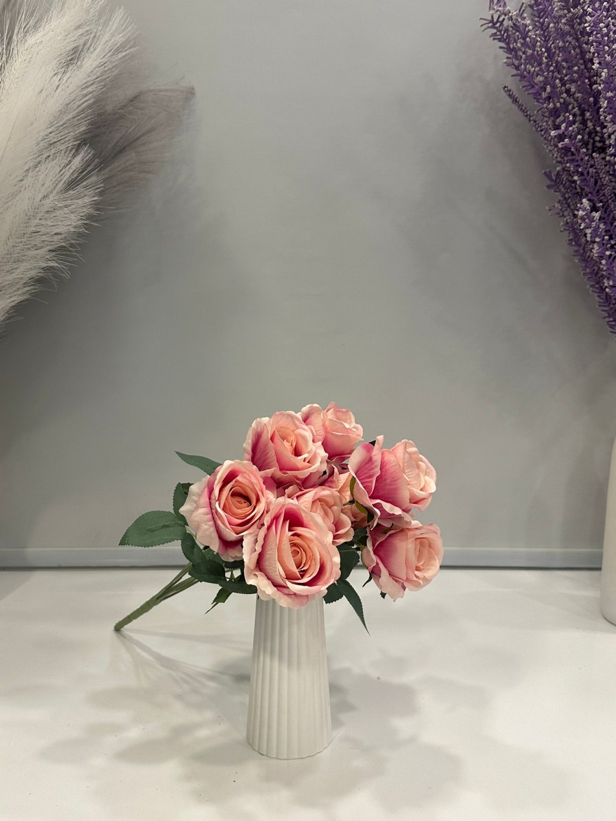 9'LU EBRULİ FUŞYA GÜL DEMETİ YAPAY 1.Cİ KALİTE 50CM BOY 9'LU EBRULİ FUŞYA GÜL DEMETİ YAPAY 1.Cİ KALİTE 50CM BOY