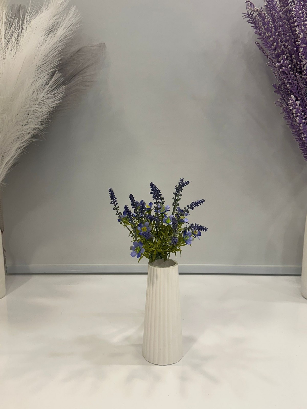 MOR LAVANTA YAPAY 7 DALLI , BOY 37 CM