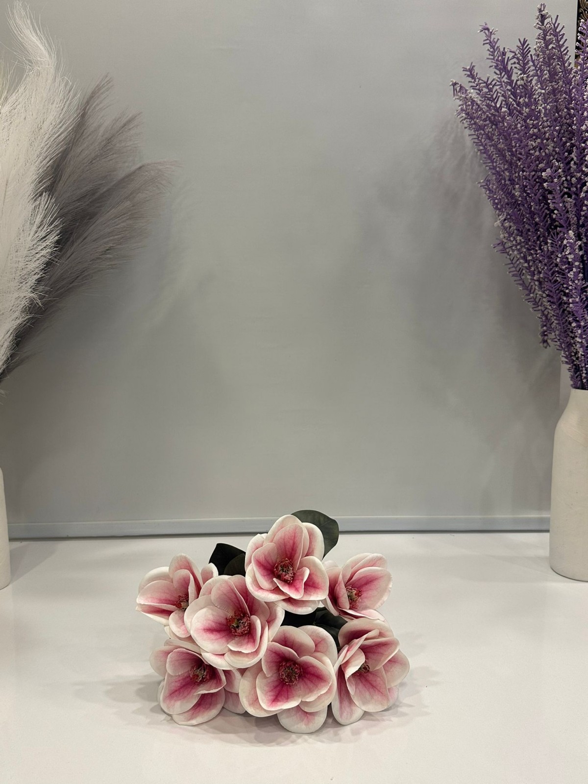 PEMBE ISLAK MANOLYA YAPAY DEMET 6 KAFALI BOY 40 CM PEMBE ISLAK MANOLYA YAPAY DEMET 6 KAFALI BOY 40 CM