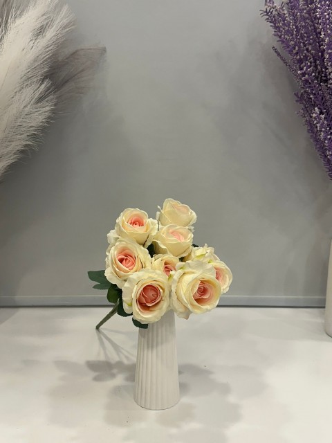 9'LU KREMLİ PEMBE GÜL DEMETİ YAPAY 1.Cİ KALİTE 50CM BOY