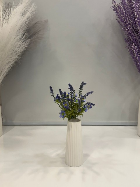 MOR LAVANTA YAPAY 7 DALLI , BOY 37 CM