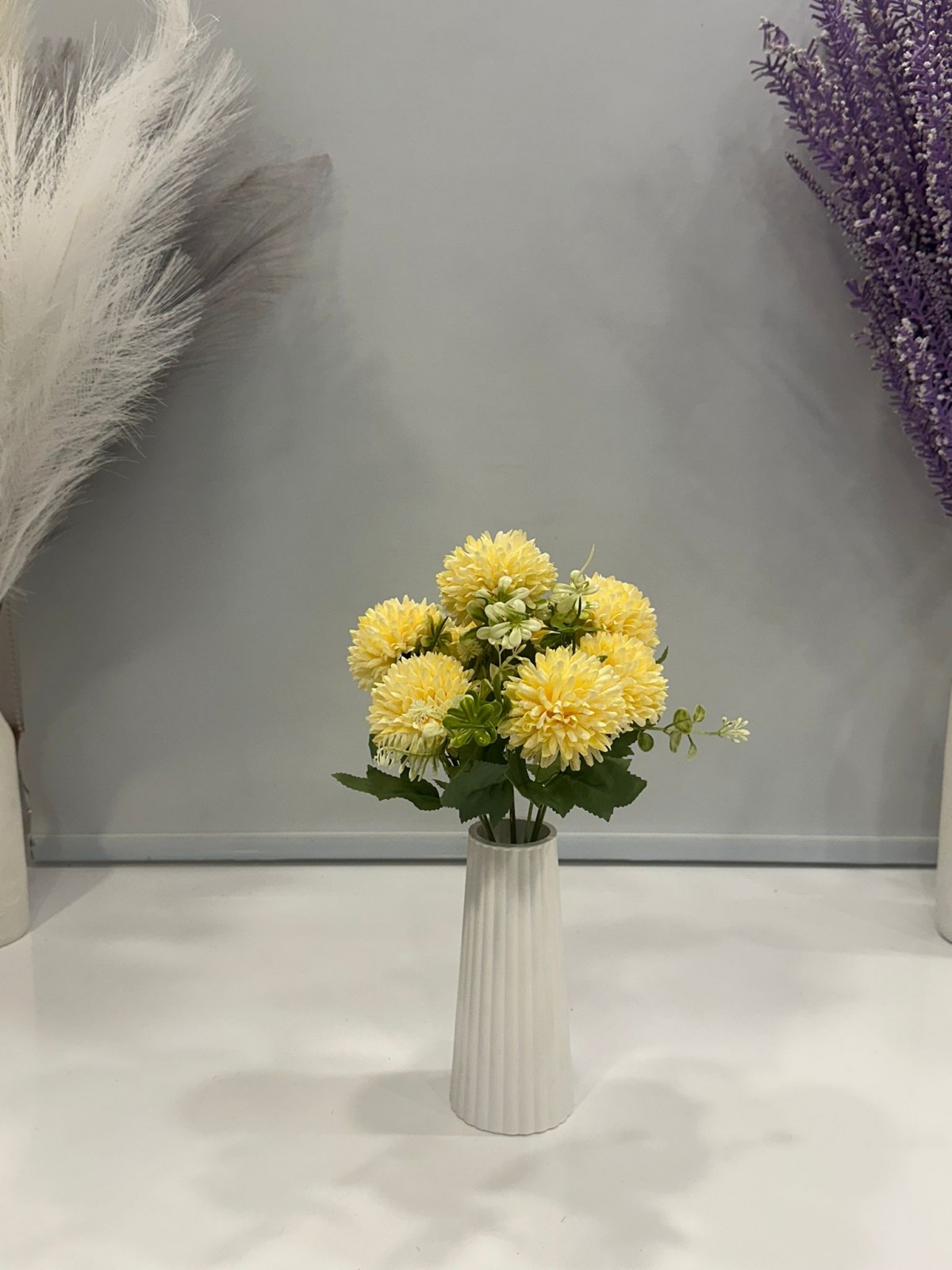 SARI KRİZANTEM YAPAY 7 DALLI , BOY 35 CM SARI KRİZANTEM YAPAY 7 DALLI , BOY 35 CM