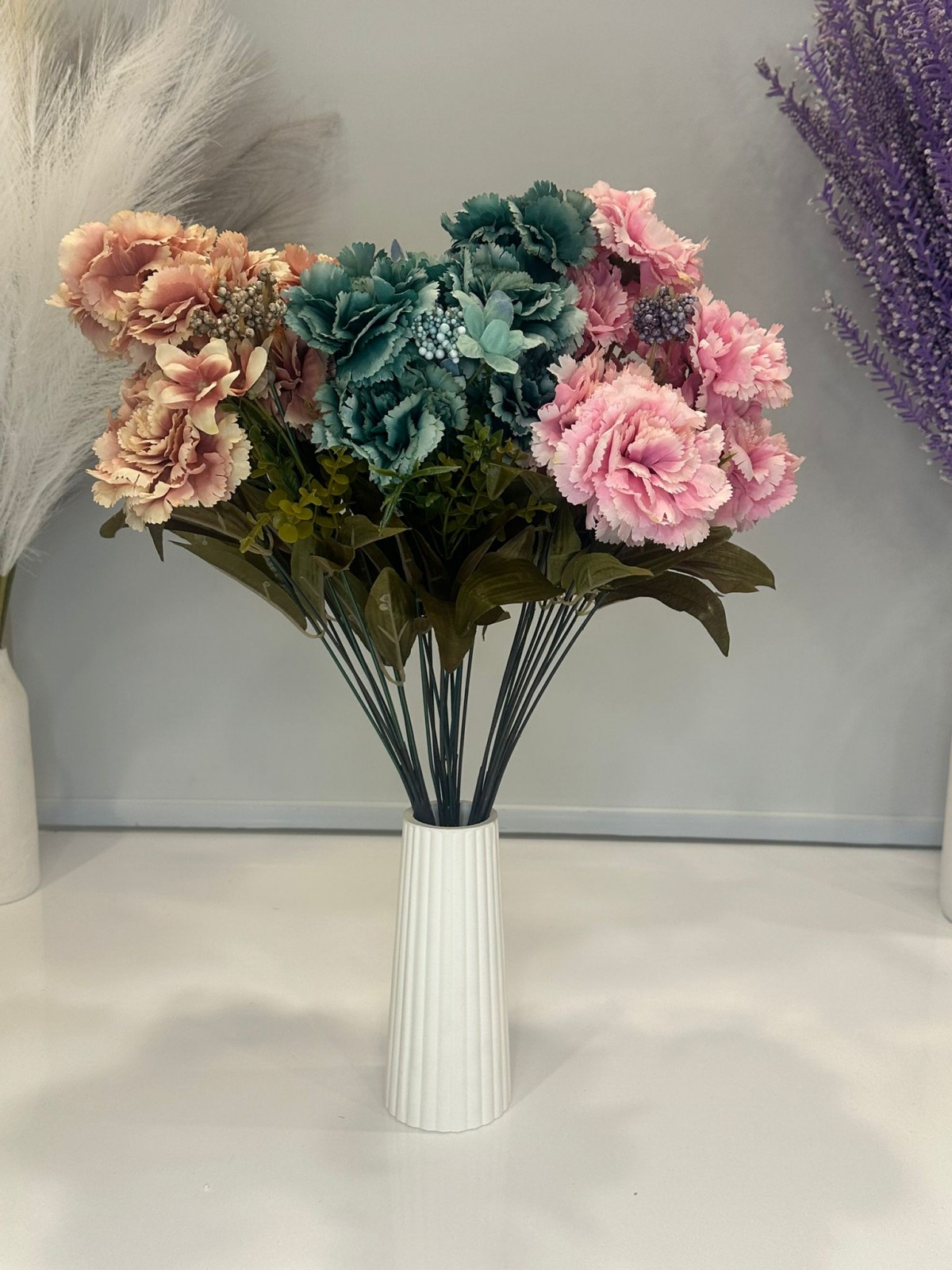 TURKUAZ KARANFİL YAPAY 11 DALLI , BOY 50 CM TURKUAZ KARANFİL YAPAY 11 DALLI , BOY 50 CM